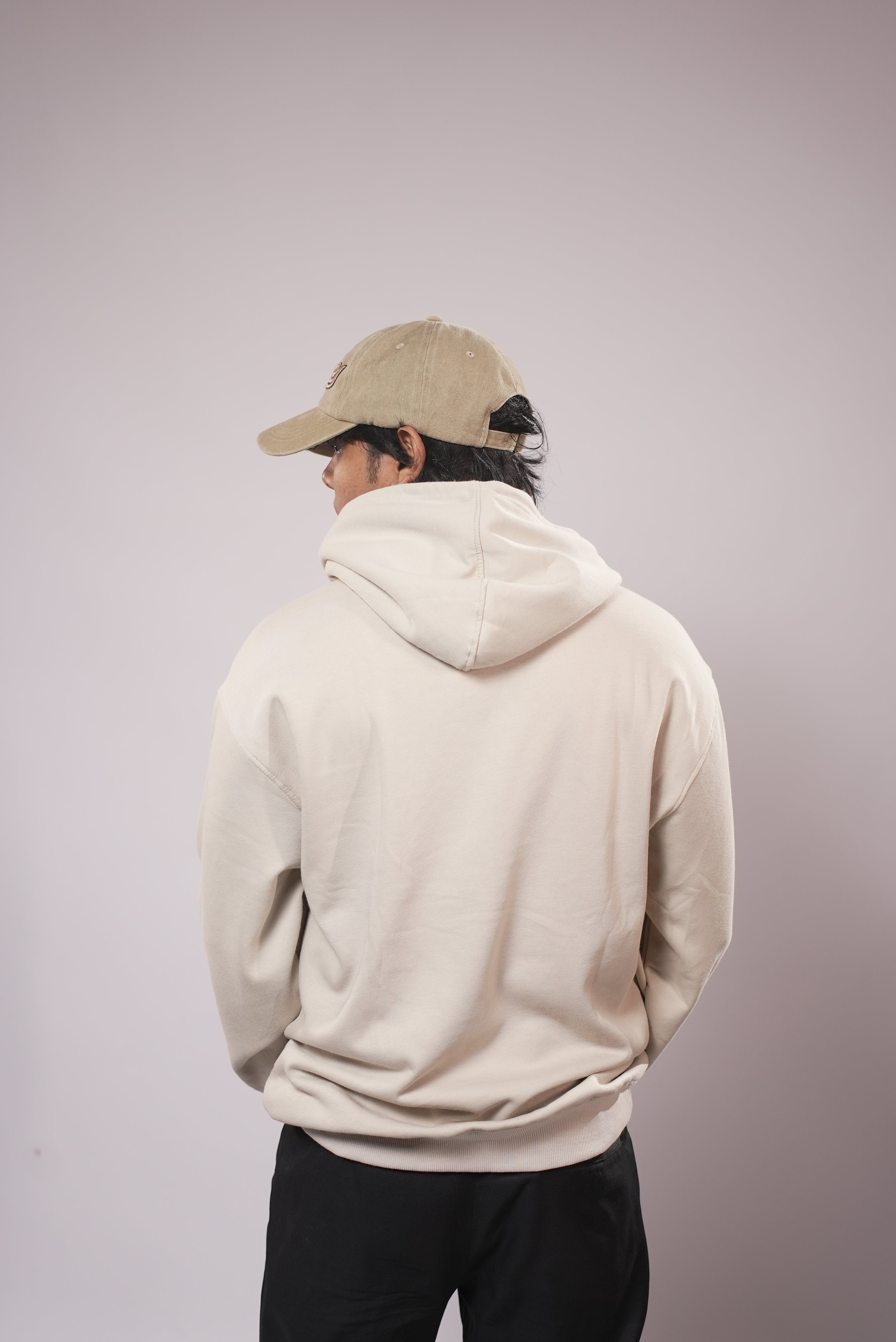 hoodie sweatshirt [ crewneck style with a hood ]