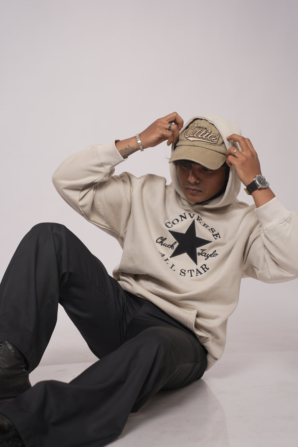 HOODIE SWEATWEAR CREWNECK WITH A HOOD