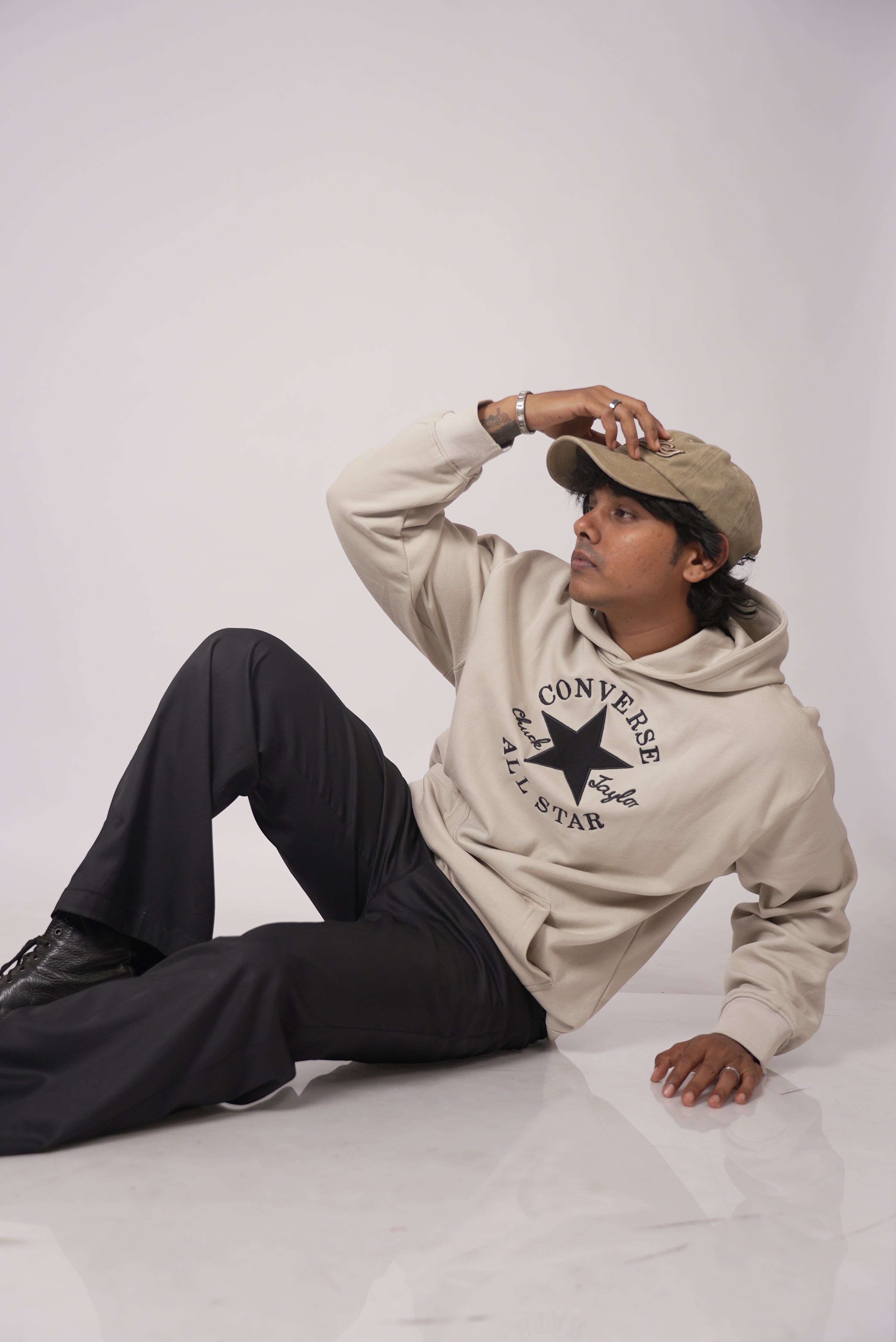 HOODIE SWEATWEAR CREWNECK WITH A HOOD